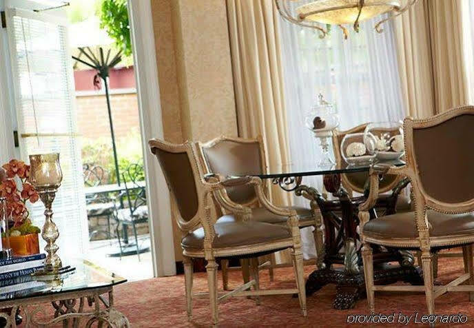 The Del Monte Lodge Renaissance Rochester Hotel & Spa Dış mekan fotoğraf